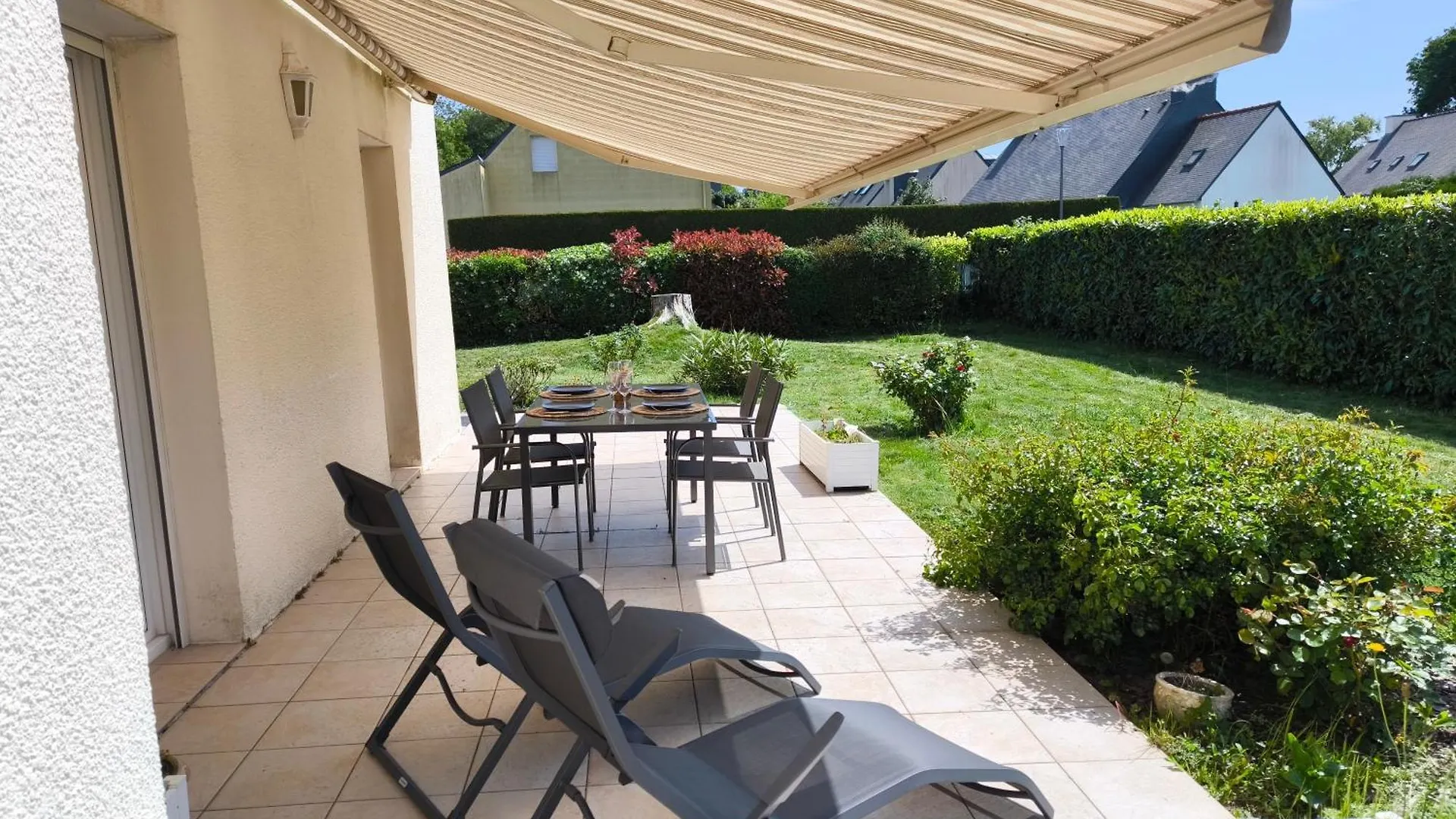 Maison 2 Chambres Avec Jardin, Proche Vannes Et Du Golfe Du Morbihan Ploeren 0*,  Франция